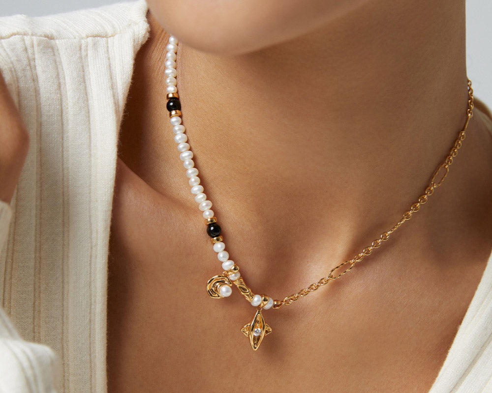 How to Choose a Meaningful Jewelry Gift for Someone Special