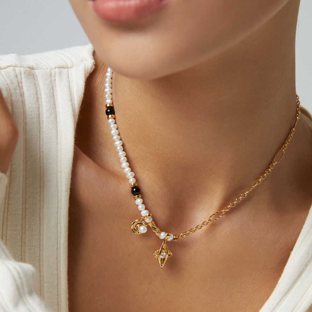 Necklaces collection